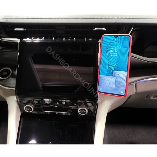 Jeep Grand Cherokee / Grand Wagoneer dash phone mount holder