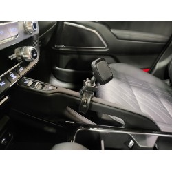 Kia Telluride phone mount - center console (magnetic)