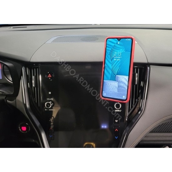 Magsafe phone mount for Subaru Ascent, Outback